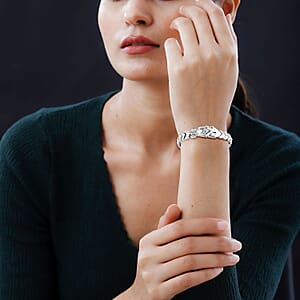 D'Joy Bali Legacy Dragon Bracelet in Sterling Silver (7.25 In) 40 Grams