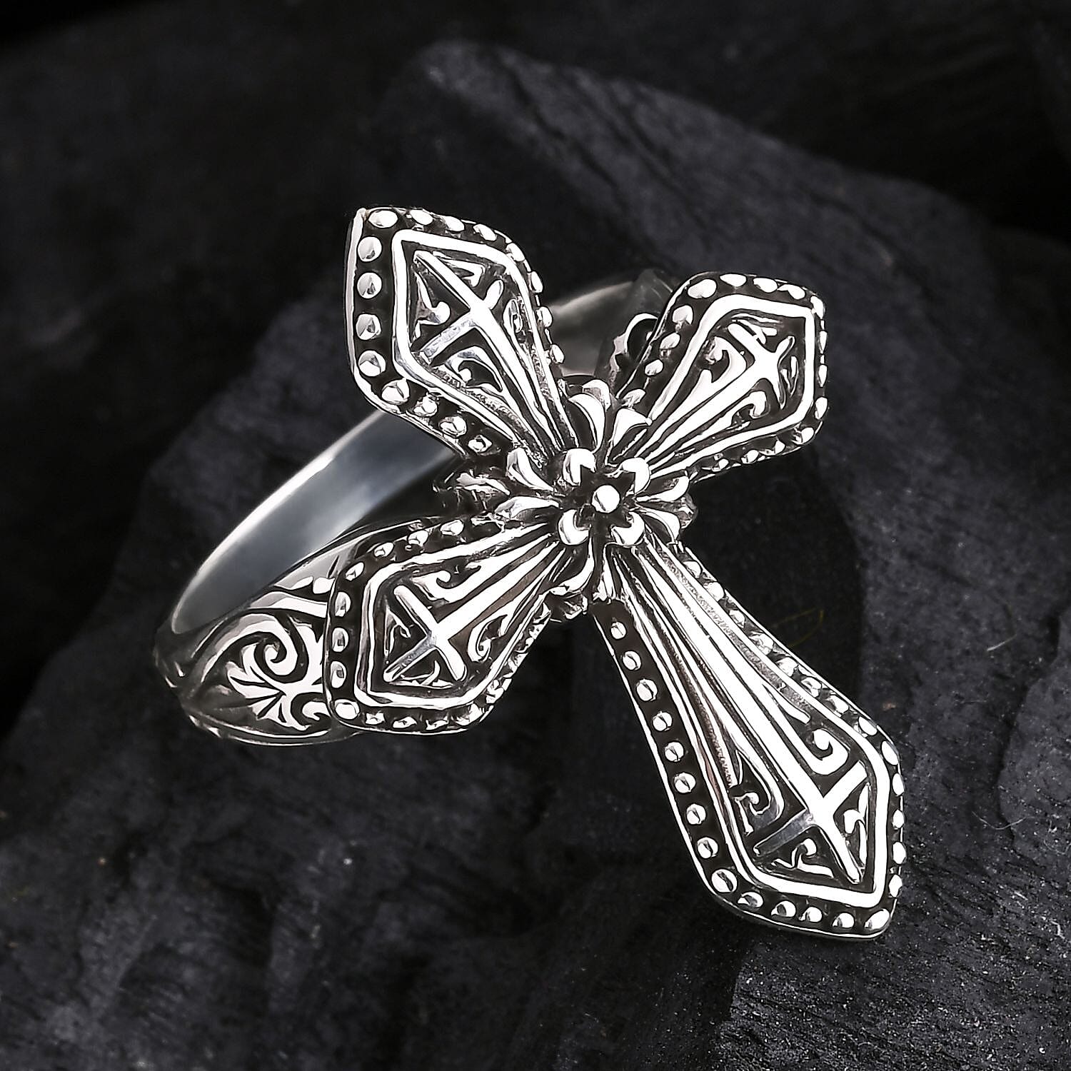 D'Joy Bali Legacy Cross Ring in Sterling Silver (Size 7.0) 6.40 Grams