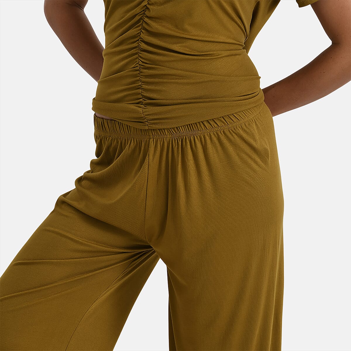 TAMSY Citrine Jersey Knit 2 Piece Set with Front Rouche – One Size Fits Most image number 5