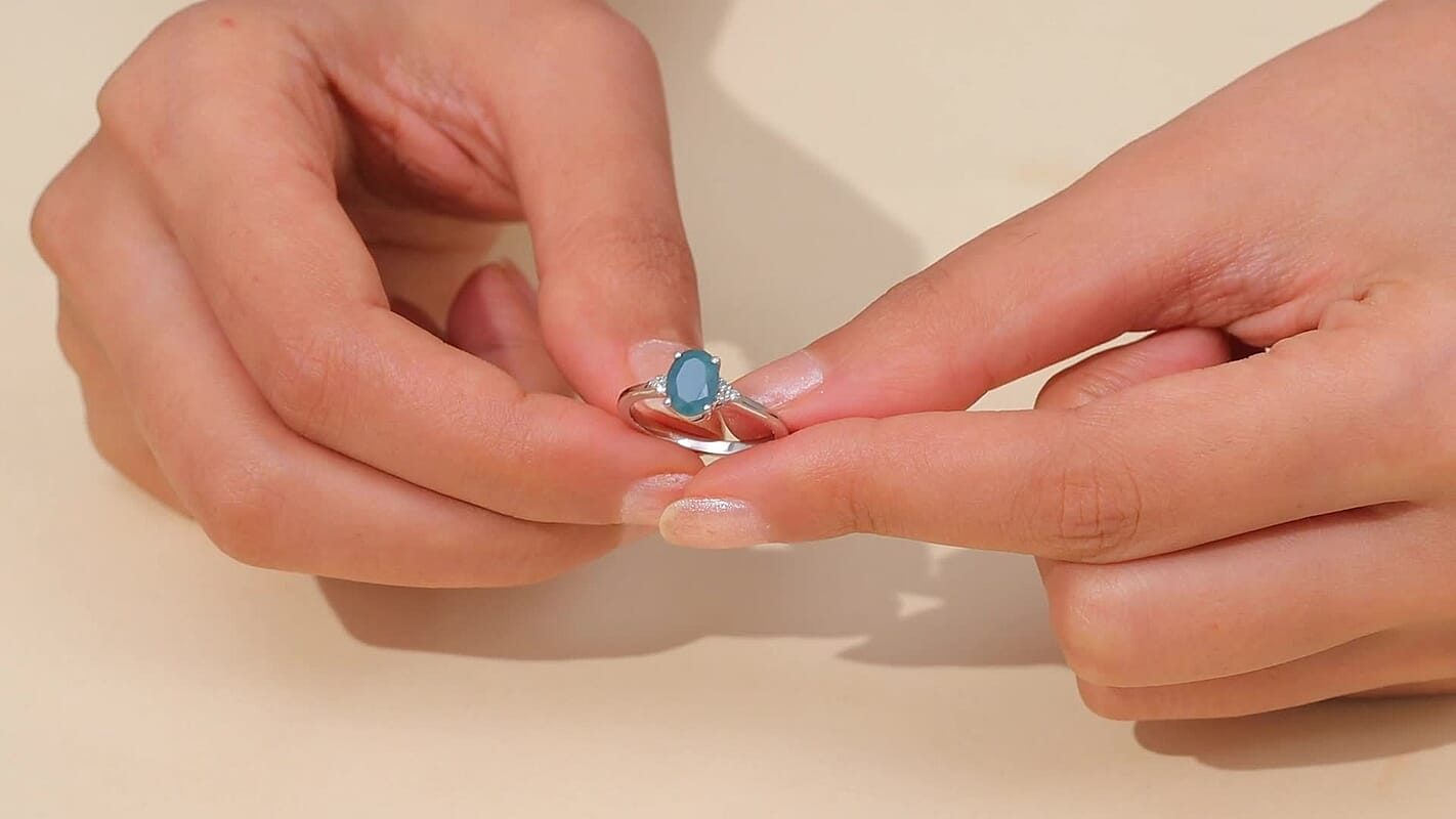 Premium Grandidierite and Luxuriant Lab Grown Diamond G-H SI 1.30 ctw Ring in Rhodium Over Sterling Silver (Size 10.0)