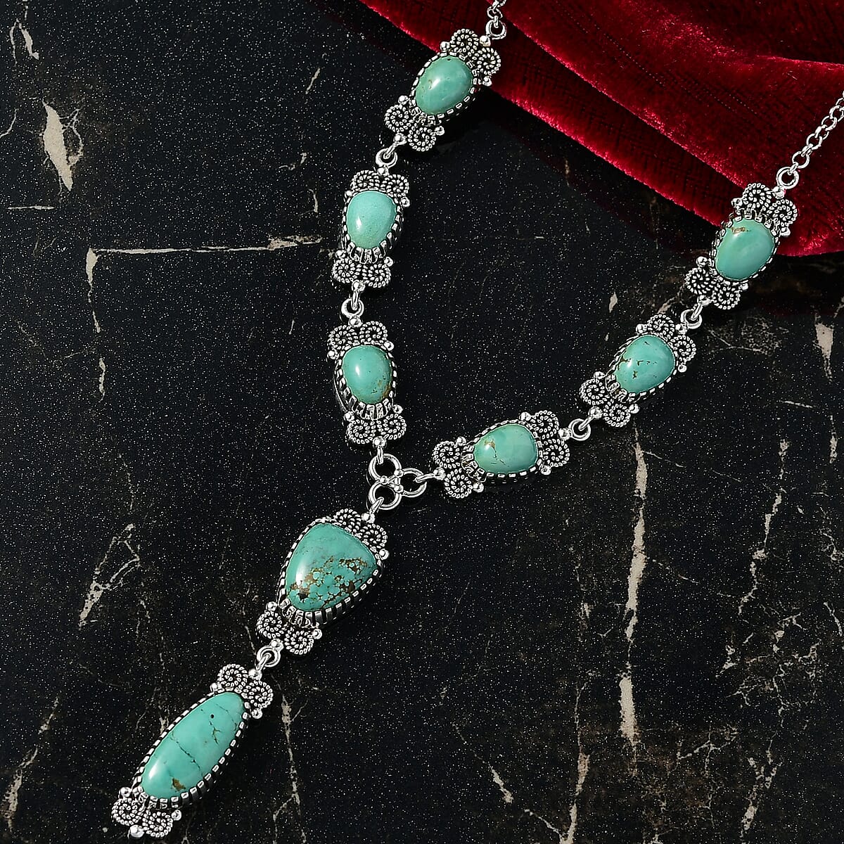 D'Joy Artisan Crafted Tahoe Naveda Turquoise 27.50 ctw Necklace 18 Inches in Sterling Silver  image number 1