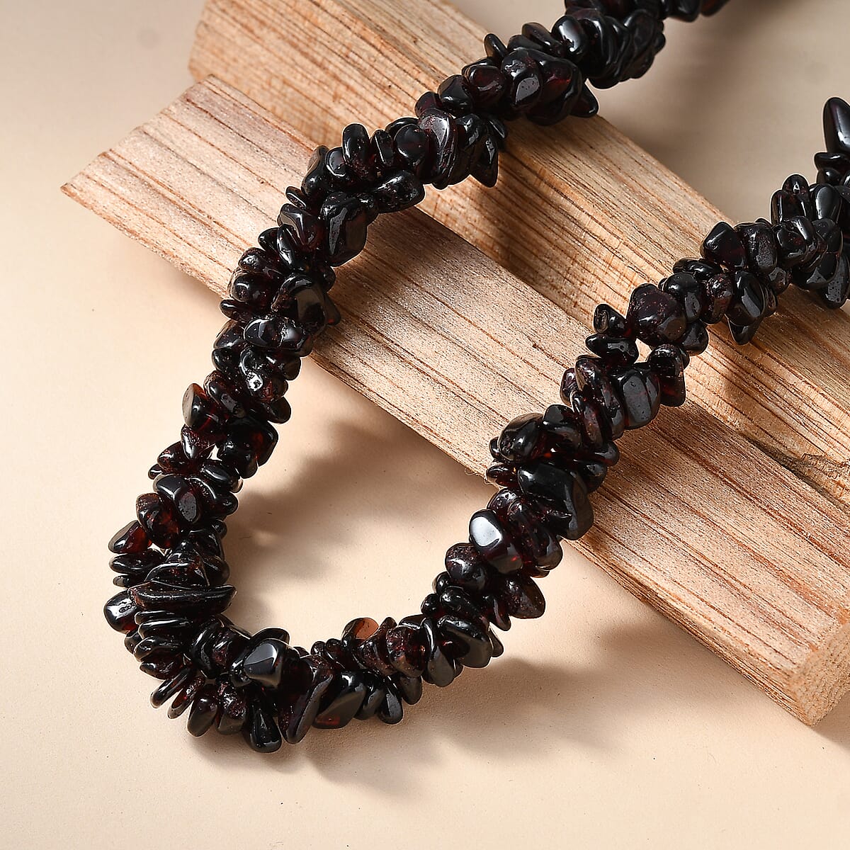 EverTrue Mozambique Garnet 530.00 ctw Chips Necklace in Platinum Bond 20 Inches image number 1