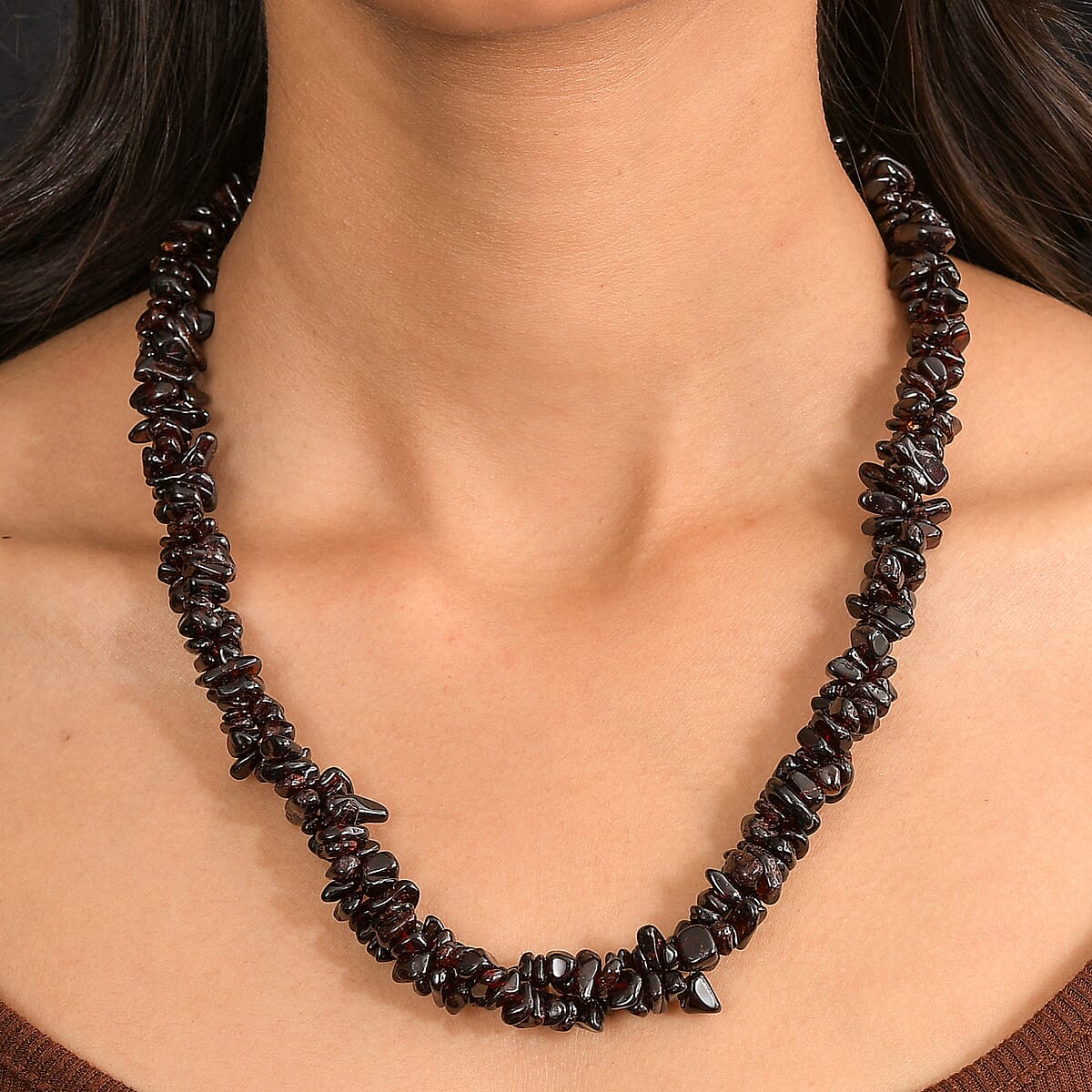 EverTrue Mozambique Garnet 530.00 ctw Chips Necklace in Platinum Bond 20 Inches image number 2
