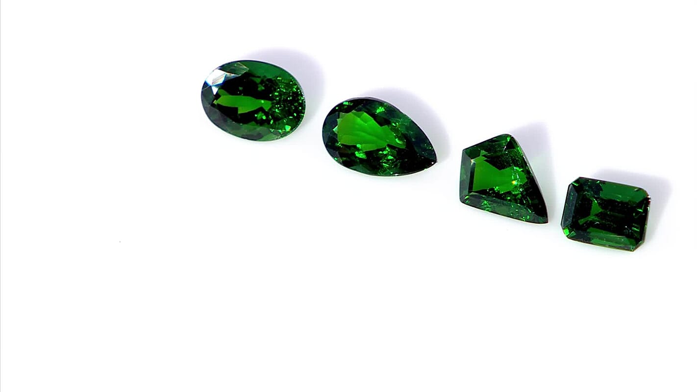 Certified & Appraised AAAA Tsavorite Garnet (Fancy Free Size) 2.00 ctw