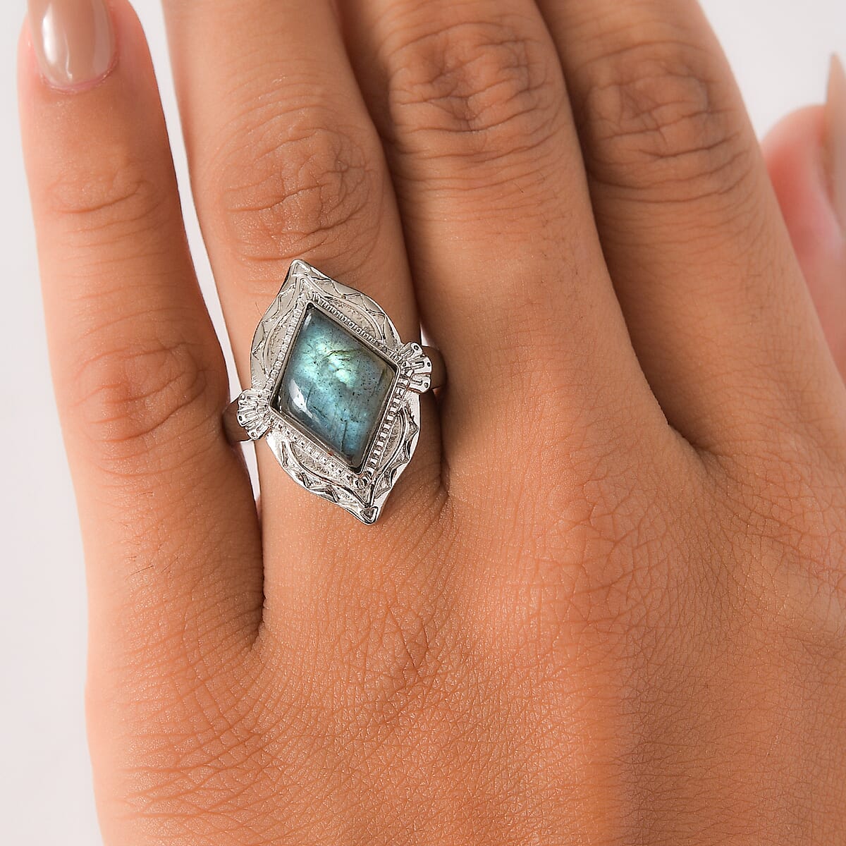 EverTrue Malagasy Labradorite Solitaire Ring in Stainless Steel 6.50 ctw (Size 7.0) image number 2