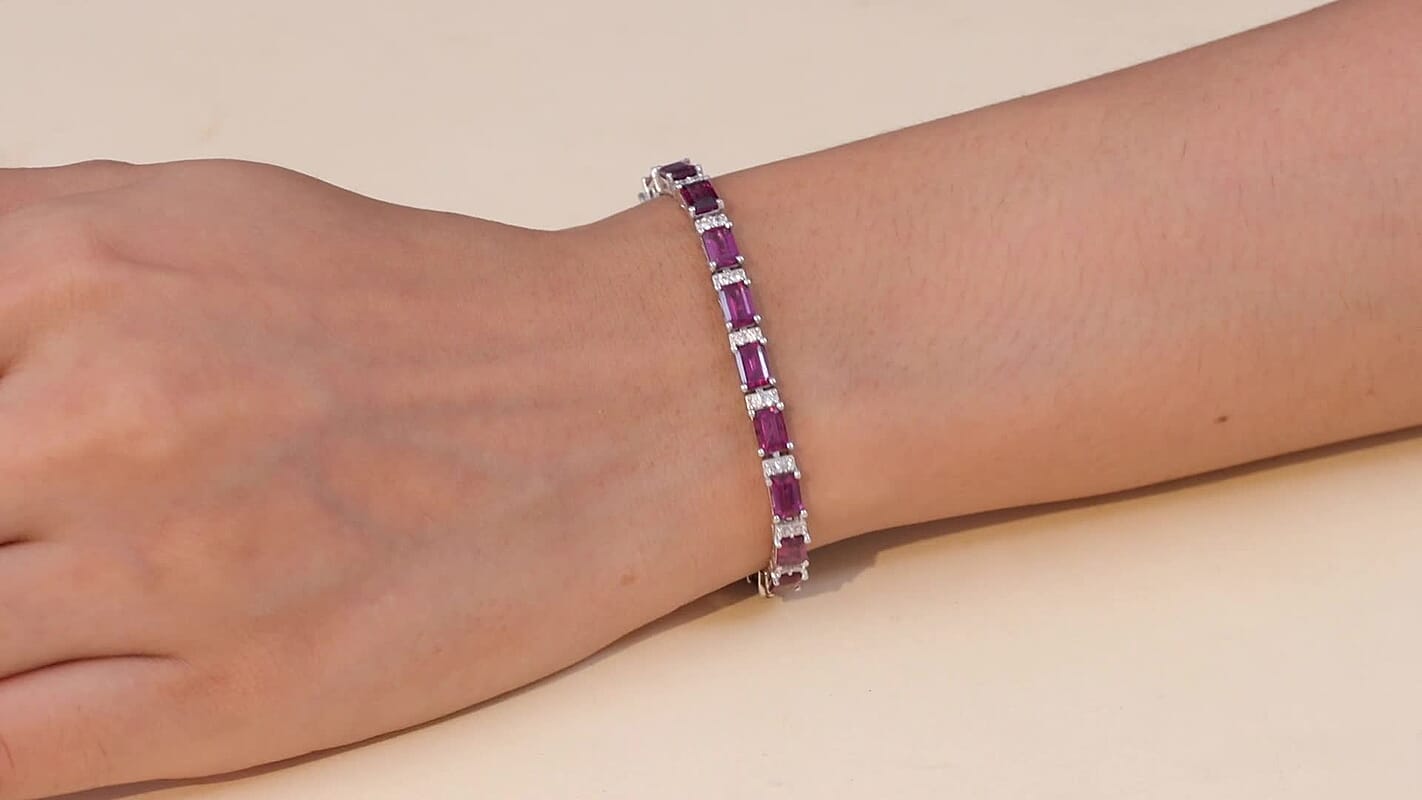 D'Joy AAA Radiant Ember Garnet, White Zircon Bracelet in Rhodium Over Sterling Silver (7.25 In) 16.90 ctw