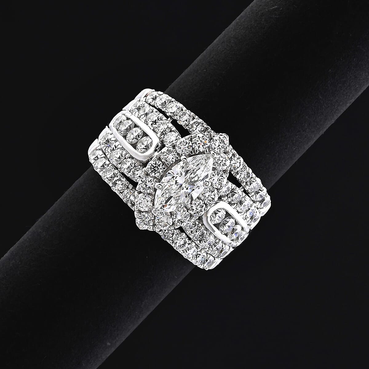 Doorbuster Luxuriant Lab Grown Diamond G SI1 2.90 ctw Infinite Spark Ring in Sterling Silver (Size 9.0) image number 1
