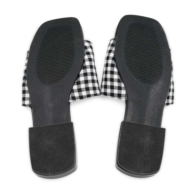 MATERIAL GIRL Black Checkered Fruit Heel Sandal - Size 6
