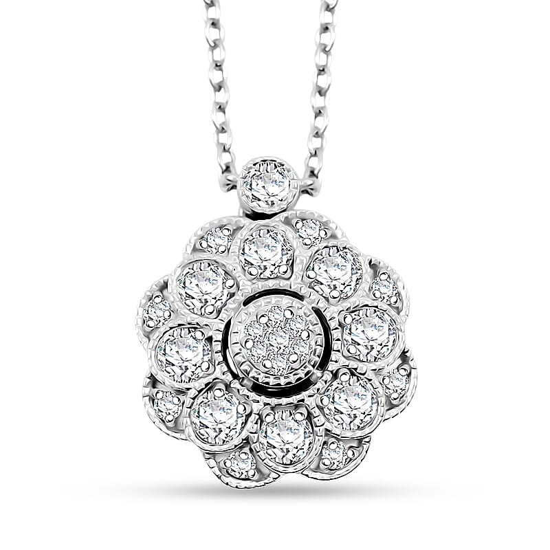 Clarte Petunia Collection Moissanite 0.85 ctw Necklace in Sterling Silver 18 Inches