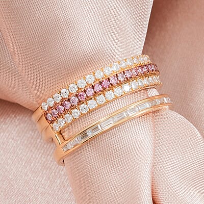 Clarte Aphrodite Collection White and Pink Moissanite 1.00 ctw Ring in 14K Yellow Gold Over Sterling Silver (Size 8.0)