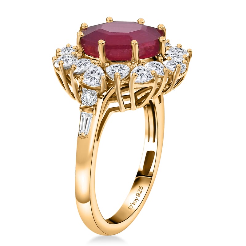 D'Joy Niassa Ruby (FF) and Moissanite 8.15 ctw Dahlia Flower Ring in 18K Vermeil Yellow Gold Over Sterling Silver (Size 10.0)