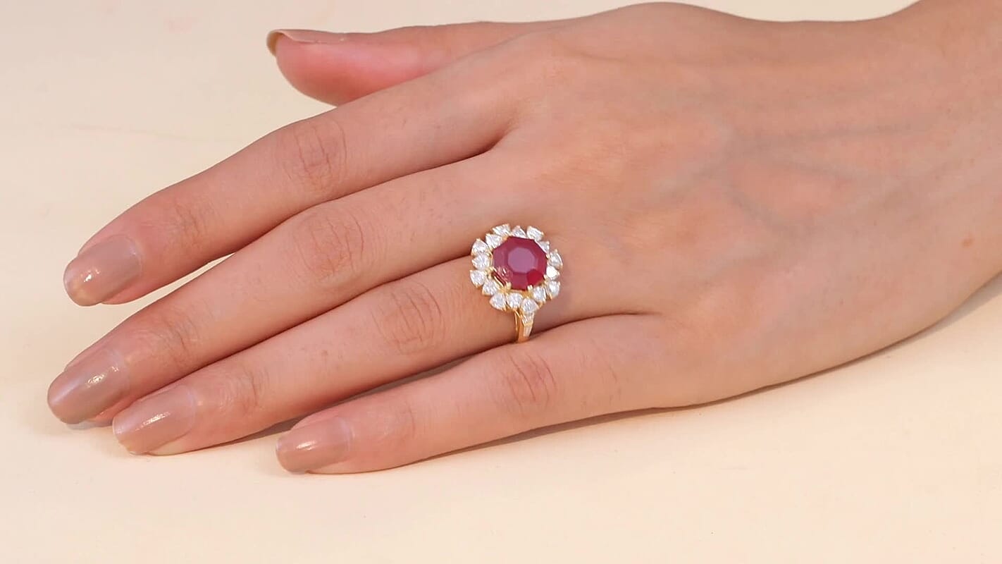 D'Joy Niassa Ruby (FF), Moissanite Ring in 18K Vermeil YG Over Sterling Silver (Size 10.0) 8.15 ctw