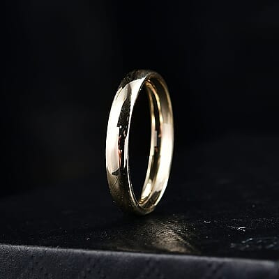 Band Ring in 10K Yellow Gold 1.80 Grams (Size 5.0)