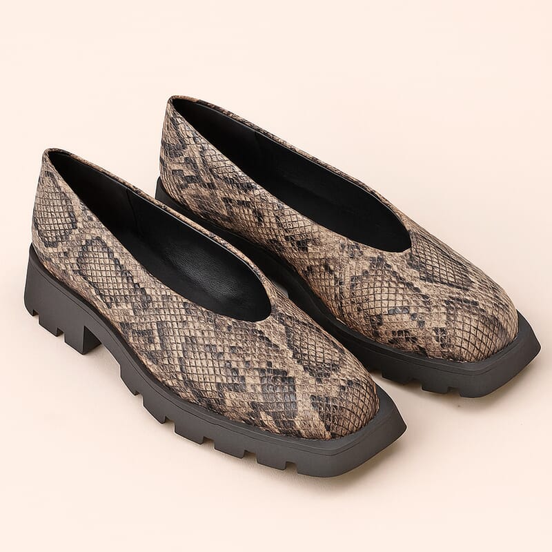 KATY PERRY Brown Snake The Darling Slip-on Loafer - Size 6.5