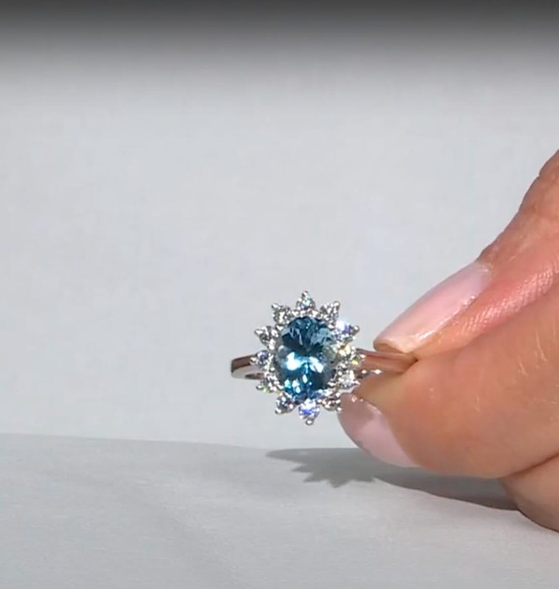 Certified & Appraised AAA Santa Maria Aquamarine and G-H SI Luxuriant Lab Grown Diamond 2.18 ctw Ring in 10K White Gold (Size 7.0) (Del. in 12-15 Days) image number 3