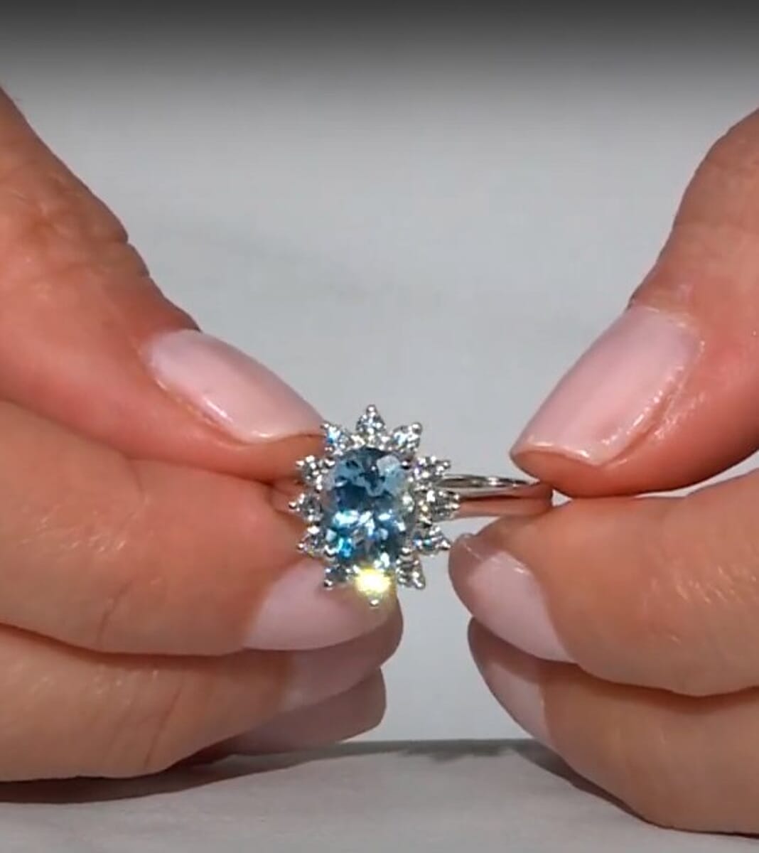 Certified & Appraised AAA Santa Maria Aquamarine and G-H SI Luxuriant Lab Grown Diamond 2.18 ctw Ring in 10K White Gold (Size 6.0) (Del. in 12-15 Days) image number 4