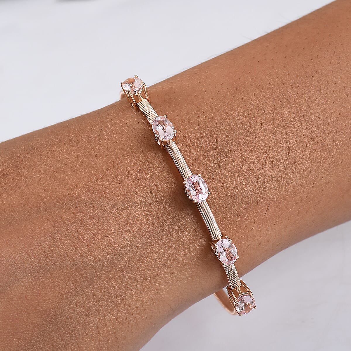 Luxoro AAA Pink Morganite 3.90 ctw Bangle Bracelet in 10K Rose Gold (7.25 In) 4.80 Grams image number 2