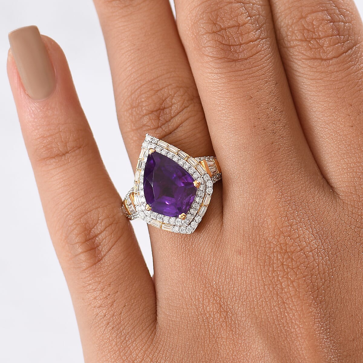 D'Joy AAA Lusaka Amethyst and Moissanite 6.10 ctw Shield Ring in 18K Vermeil Yellow Gold Over Sterling Silver (Size 6.0) image number 2
