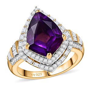 D'Joy AAA Lusaka Amethyst and Moissanite 6.10 ctw Shield Ring in 18K Vermeil Yellow Gold Over Sterling Silver (Size 8.0)