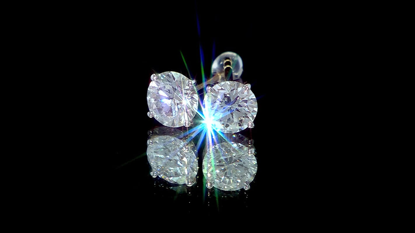 SGL Certified Luxuriant Lab Grown Diamond G-H SI 1.50 ctw Solitaire Stud Earrings in 10K Yellow Gold