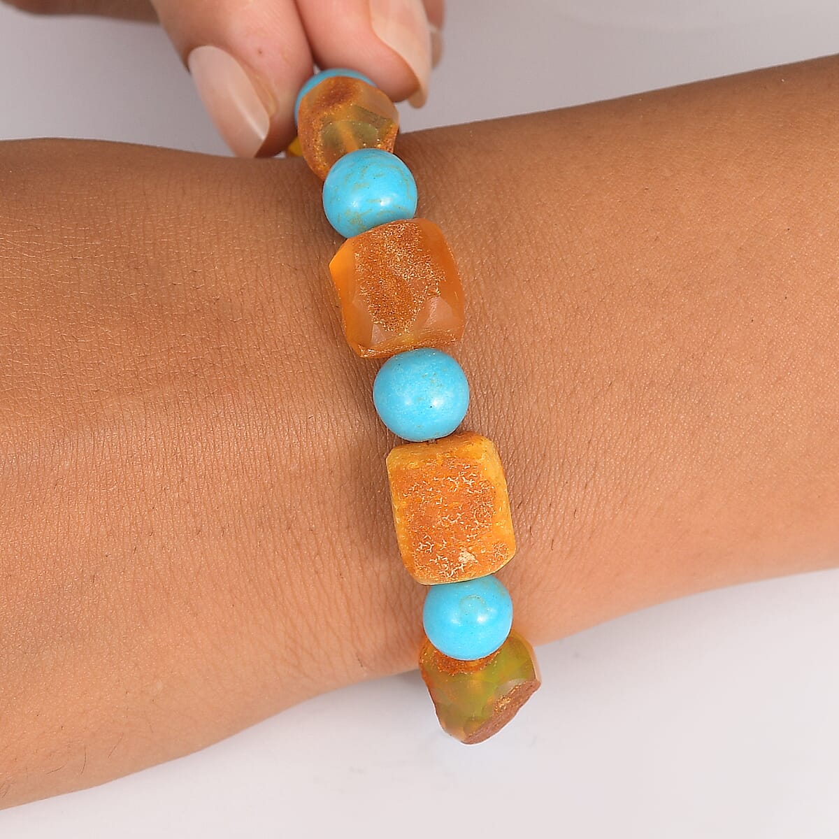Baltic Amber and Magnesite Stretch Bracelet image number 2
