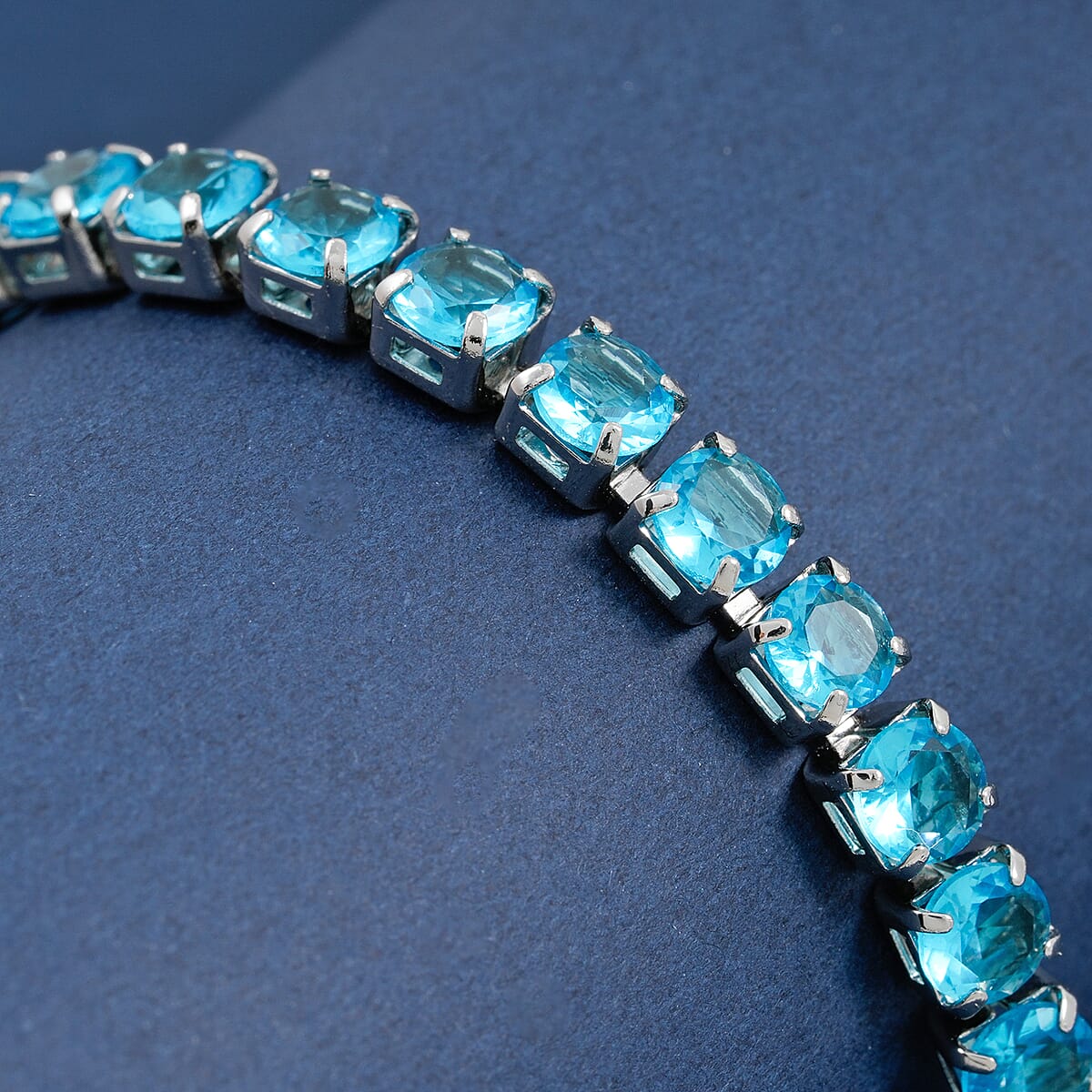 Ankur's Tresure Chest Simulated Paraiba Toumaline Bracelet in Silvertone (7.50 In) 9.65 ctw image number 1