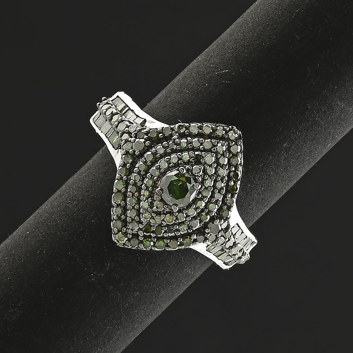 D'Joy Green Diamond 1.00 ctw Ring in Platinum Over Sterling Silver (Size 8.5)  image number 1
