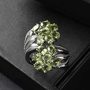 EverTrue Hebei Peridot 4.90 ctw Ring in Stainless Steel (Size 6.5)