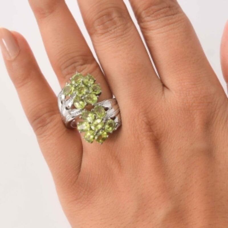 EverTrue Hebei Peridot 4.90 ctw Ring in Stainless Steel (Size 6.5)
