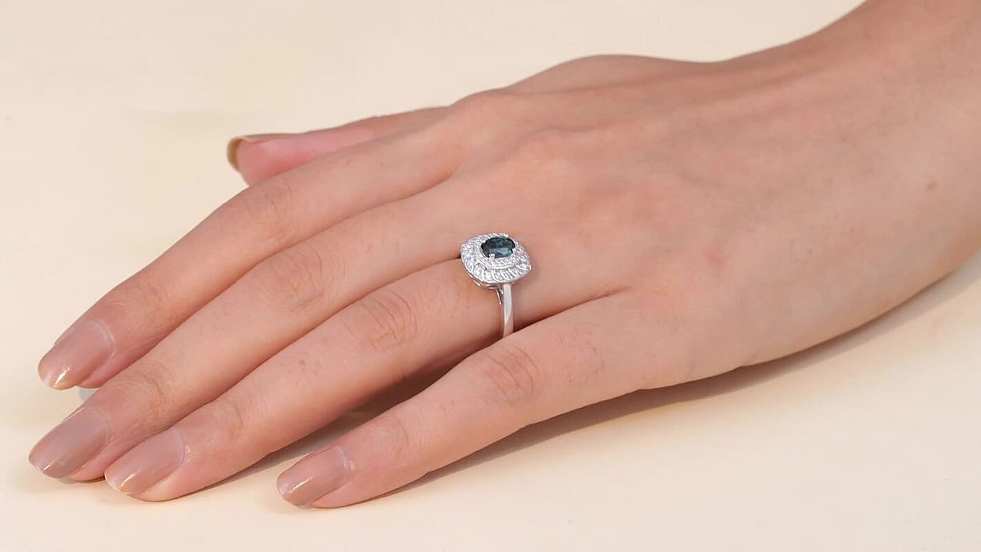 Certified and Appraised Luxoro 10K White Gold AAA Pirineu Lagoon Tourmaline, Diamond (I2) (0.28 cts) Ring (Size 10.0) 1.07 ctw