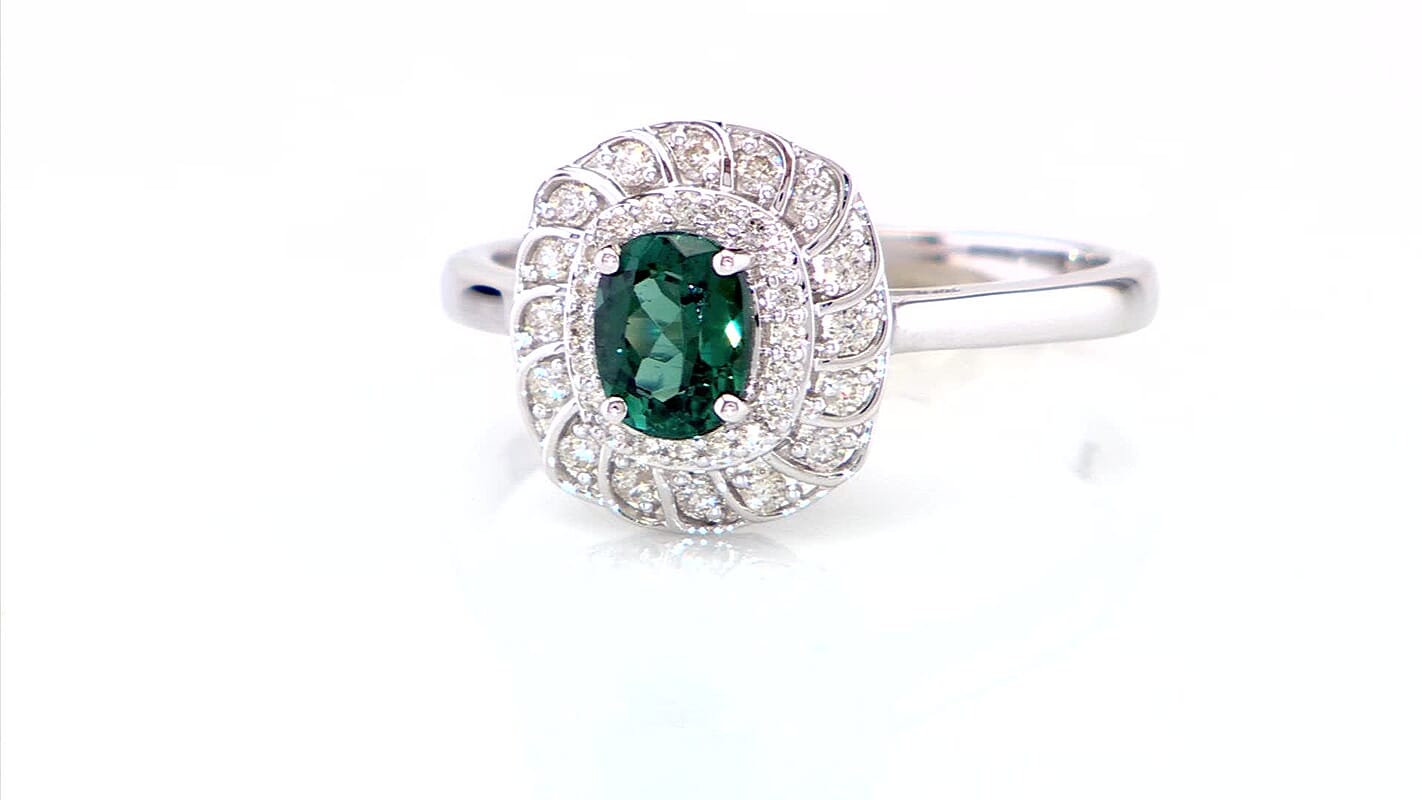 Certified and Appraised Luxoro 10K White Gold AAA Pirineu Lagoon Tourmaline, Diamond (I2) (0.28 cts) Ring (Size 10.0) 1.07 ctw