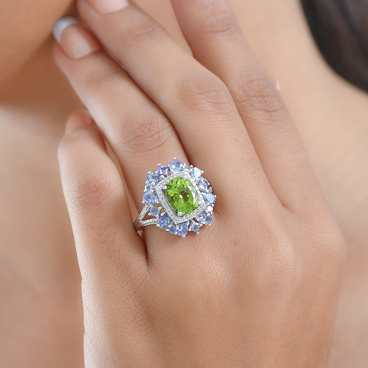 D'Joy Hebei Peridot and Multi Gemstone 4.50 ctw Imperial Bloom Ring in Sterling Silver (Size 7.0) image number 2