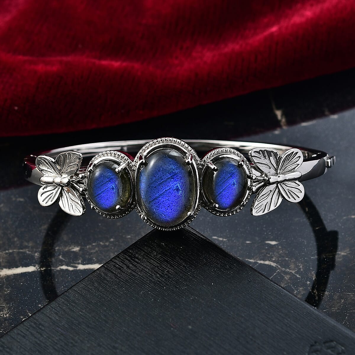 EverTrue Malagasy Labradorite 22.00 ctw Bangle Bracelet in Platinum Bond (7.25 In) image number 1