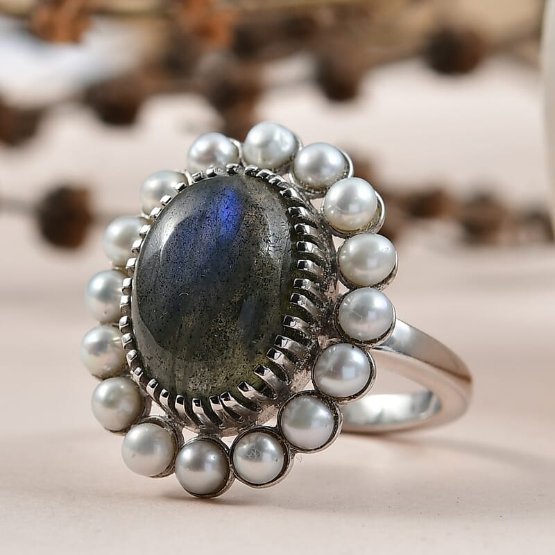 EverTrue AAA Malagasy Labradorite and Freshwater Pearl 6.30 ctw Pearl Eclipse Ring in Platinum Bond (Size 6.0)