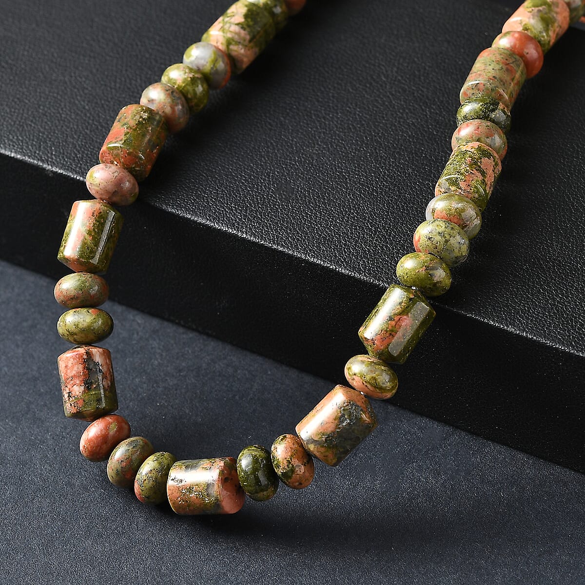 Unakite 265.00 ctw Tumble and Beaded Necklace in Stainless Steel 18 Inches image number 1