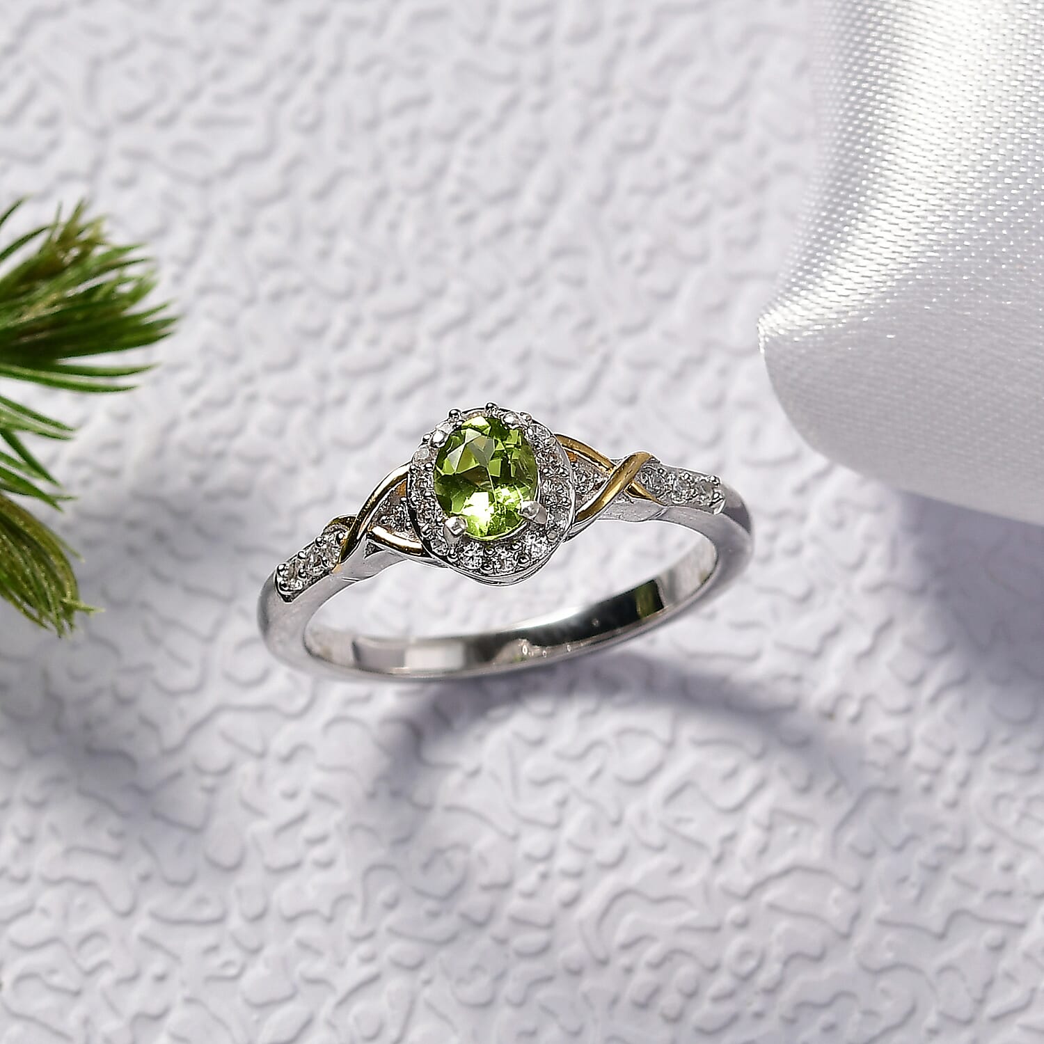 Green Gold Peridot birthstone Ring for Leo.jpg