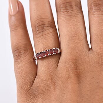 Mozambique Garnet / 5 - Product card gallery slide 3 (10179747217721)