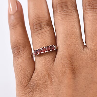 Mozambique Garnet / 5 - Product card gallery slide 3 (10179747217721)