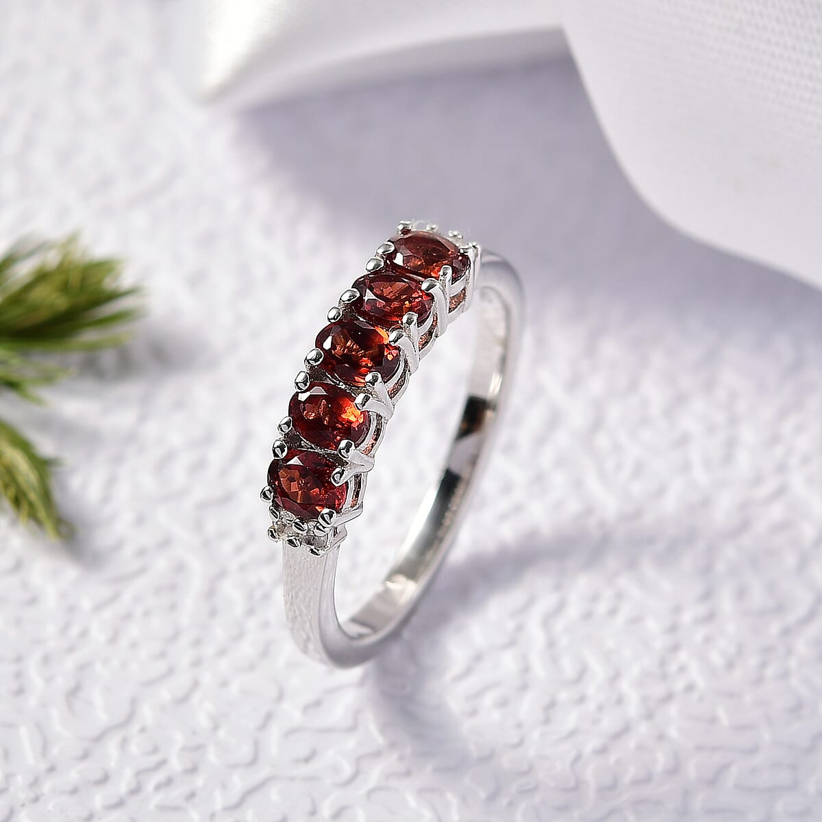 D'Joy Mozambique Garnet and White Zircon 1.15 ctw Ring in Rhodium Over Sterling Silver (Size 6.0) image number 1