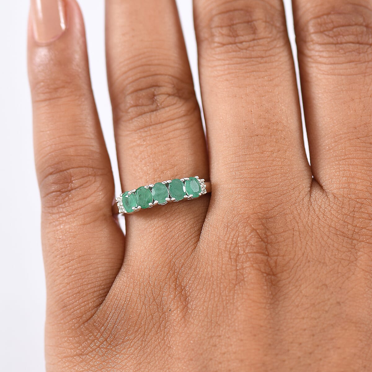 D'Joy Socoto Emerald and White Zircon 0.85 ctw Ring in Rhodium Over Sterling Silver (Size 8.0) image number 2