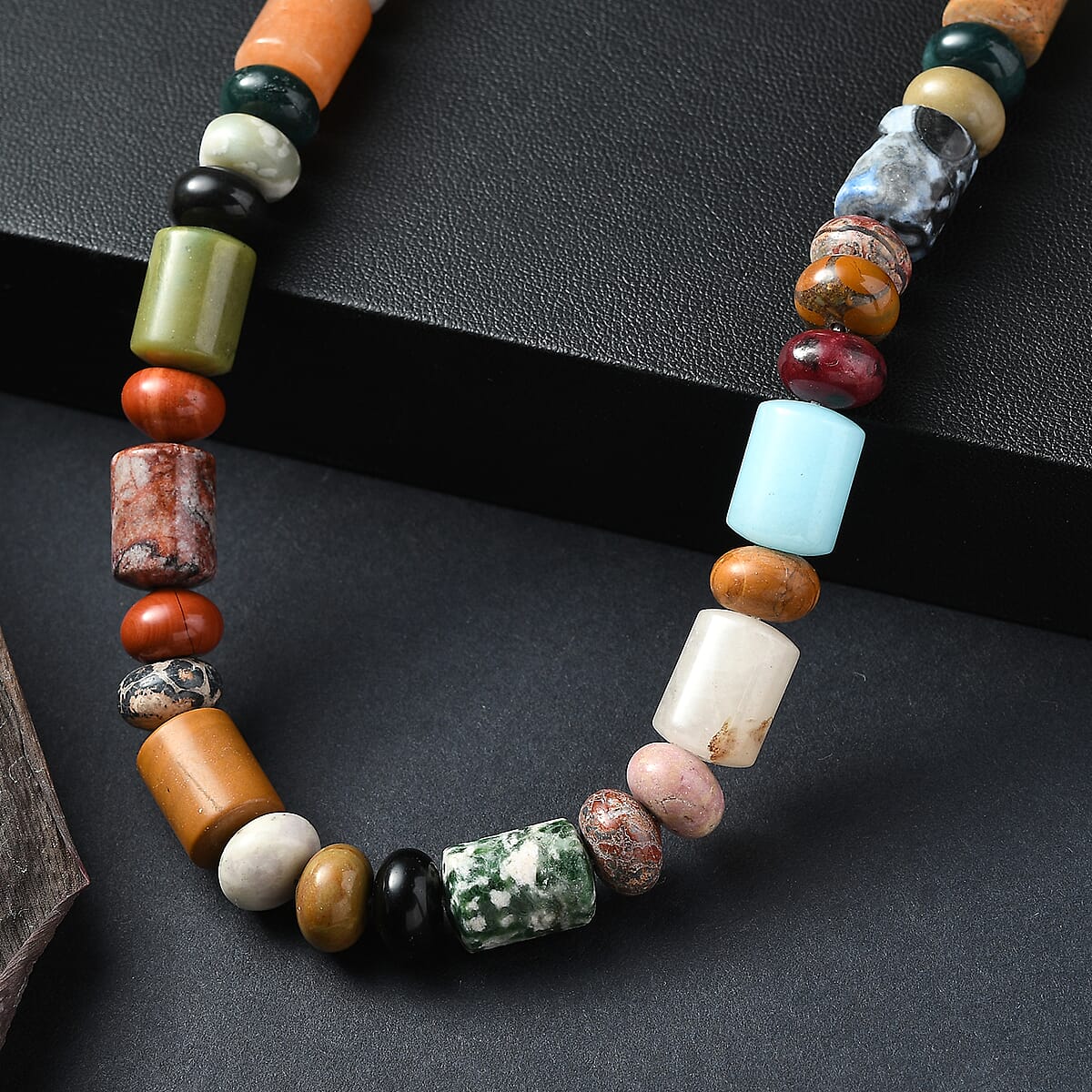 Multi Jasper 420.00 ctw Necklace in Platinum Bond 20 Inches image number 1