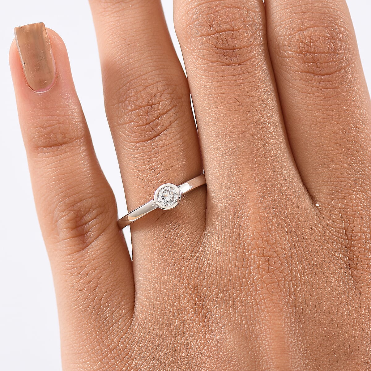 Luxuriant Lab Grown Diamond G-H SI 0.25 ctw Solitaire Ring in Rhodium Over Sterling Silver (Size 10.0) image number 2