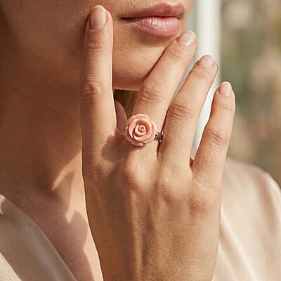 D'Joy Pink Conch Shell 5.50 ctw Ring in Rhodium Over Sterling Silver (Size 5.5)