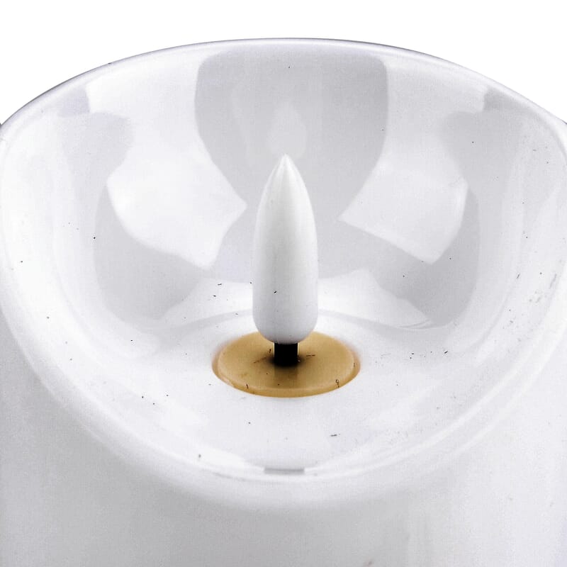 Livmore White 3pcs Set Candle Light (3xAAA Not Included)
