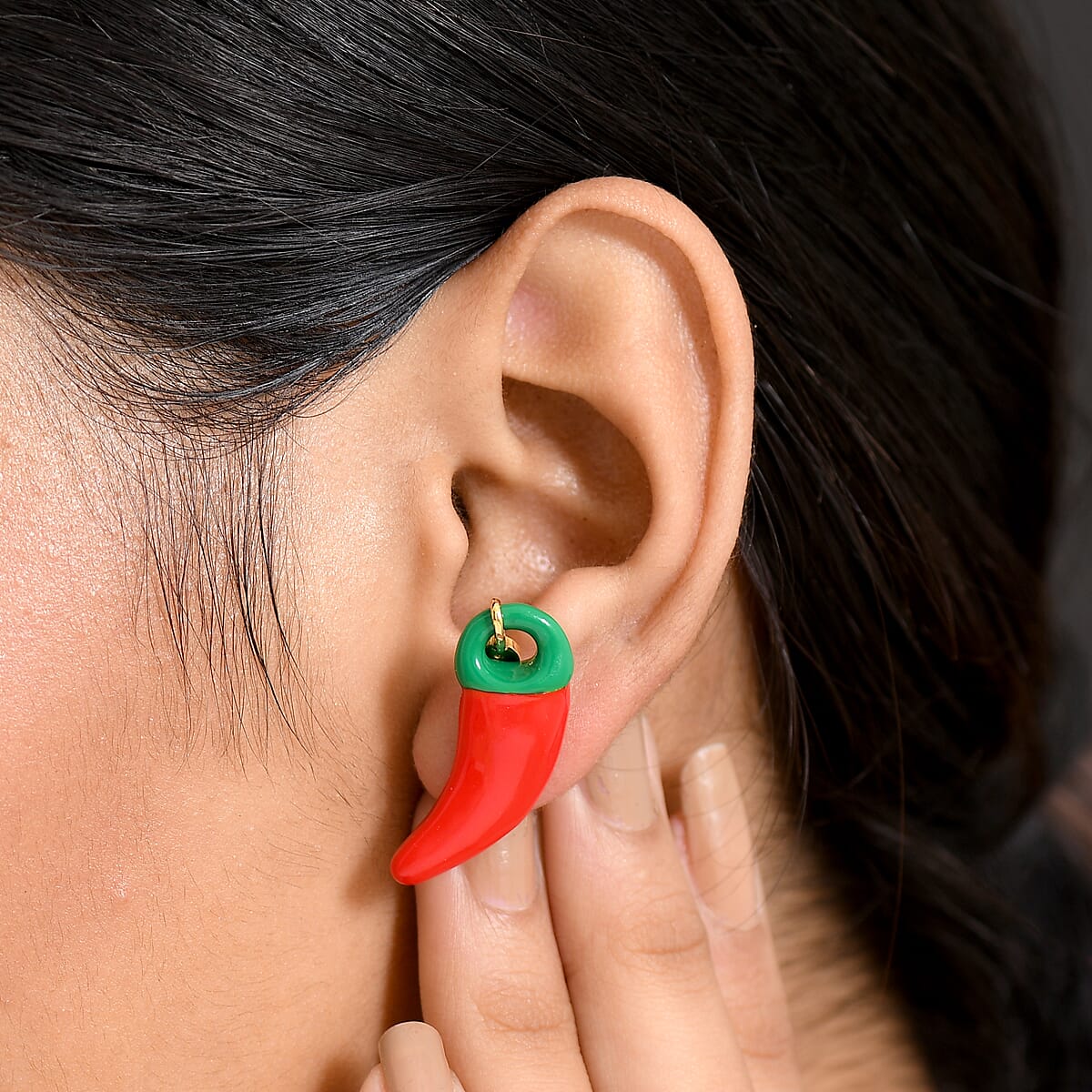 GP Kanchanaburi Blue Sapphire Earrings in 18K Vermeil Yellow Gold Over Sterling Silver image number 2