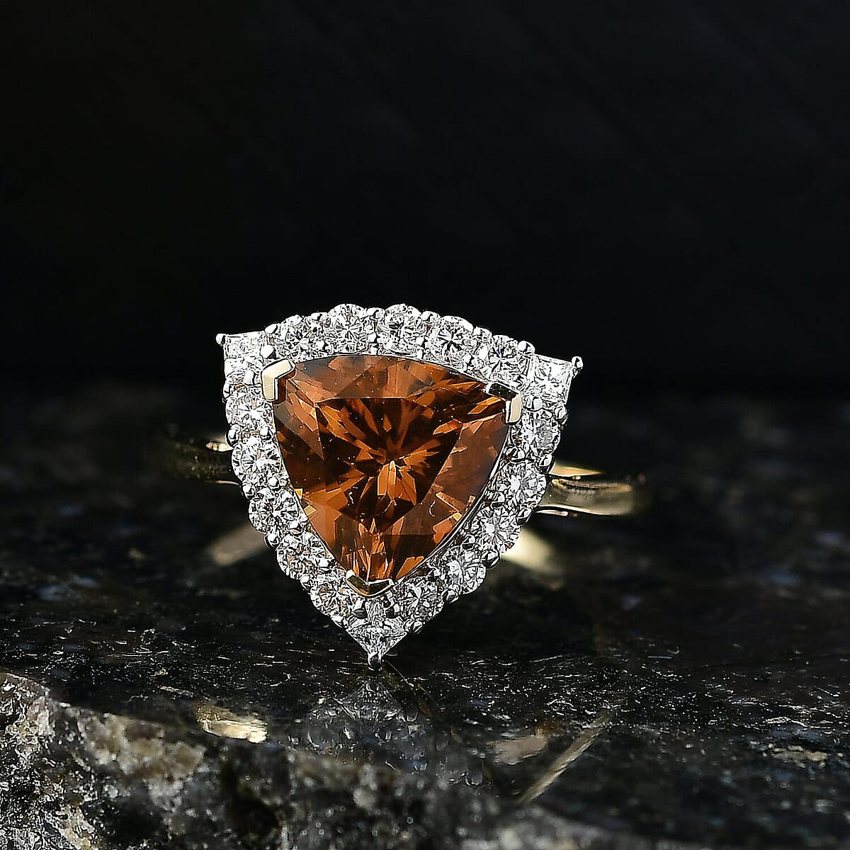 Certified and Appraised AAA Golden Turkizite, Lab Grown Diamond (G-H, SI) Ring in 10K Yellow Gold 3.42 ctw (Size 11.0) image number 1