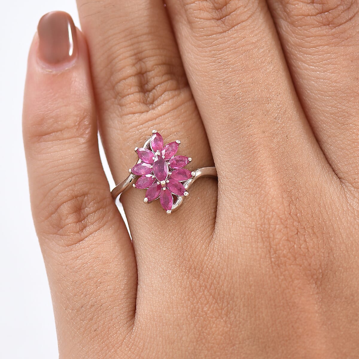 D'Joy Niassa Ruby (FF) 1.35 ctw Ring in Rhodium Over Sterling Silver (Size 5.0) image number 2