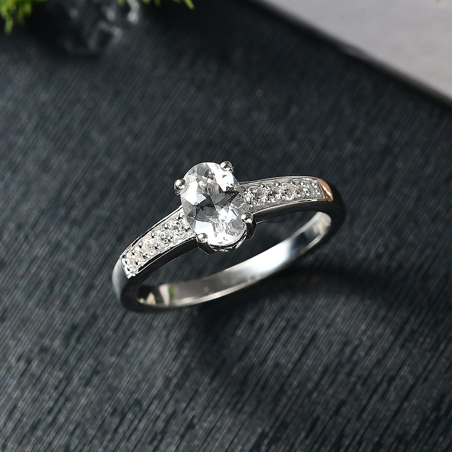 D'Joy White Topaz and White Zircon 1.00 ctw Ring in Rhodium Over Sterling Silver (Size 7.0)