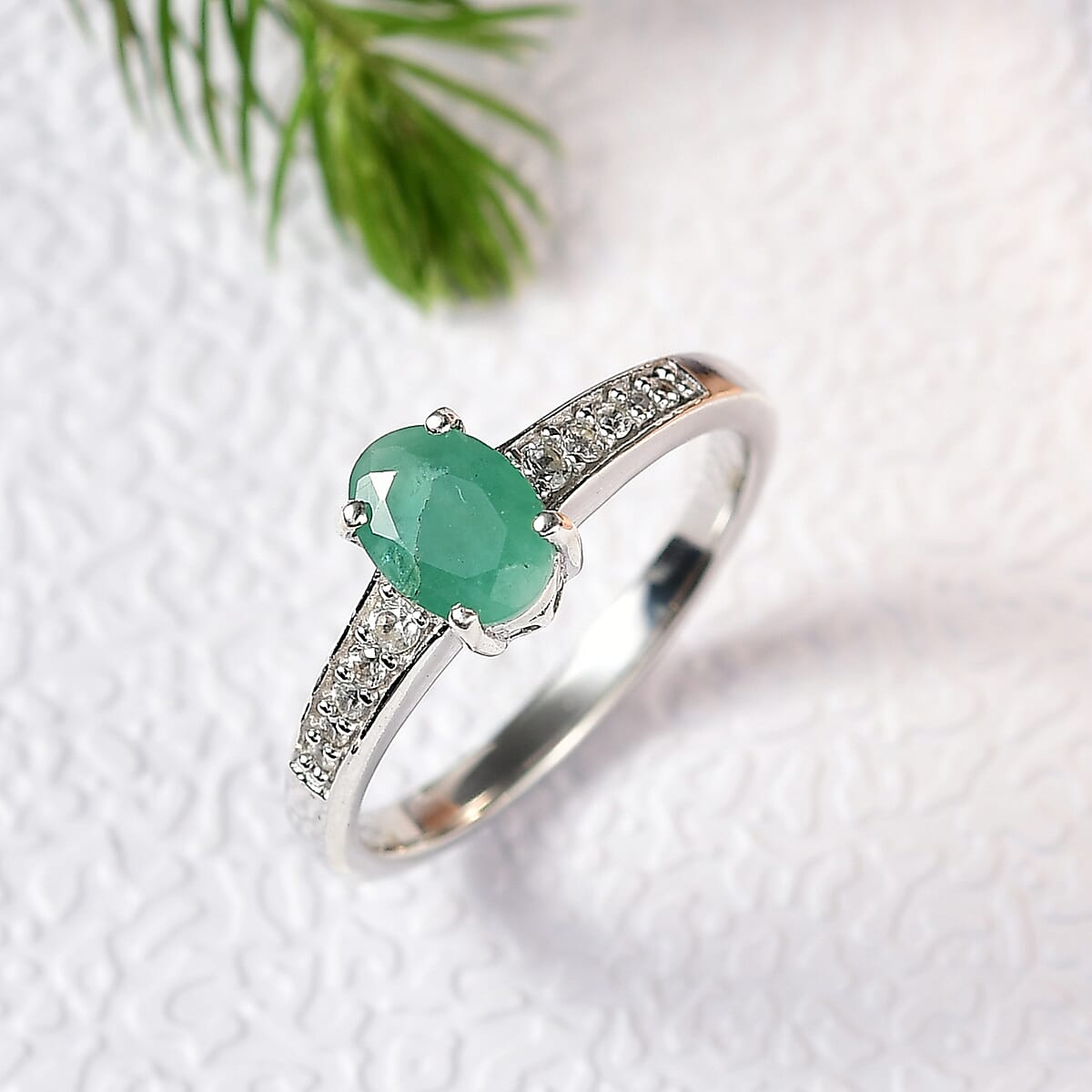 D'Joy Socoto Emerald and White Zircon 1.00 ctw Ring in Rhodium Over Sterling Silver (Size 5.0) image number 1