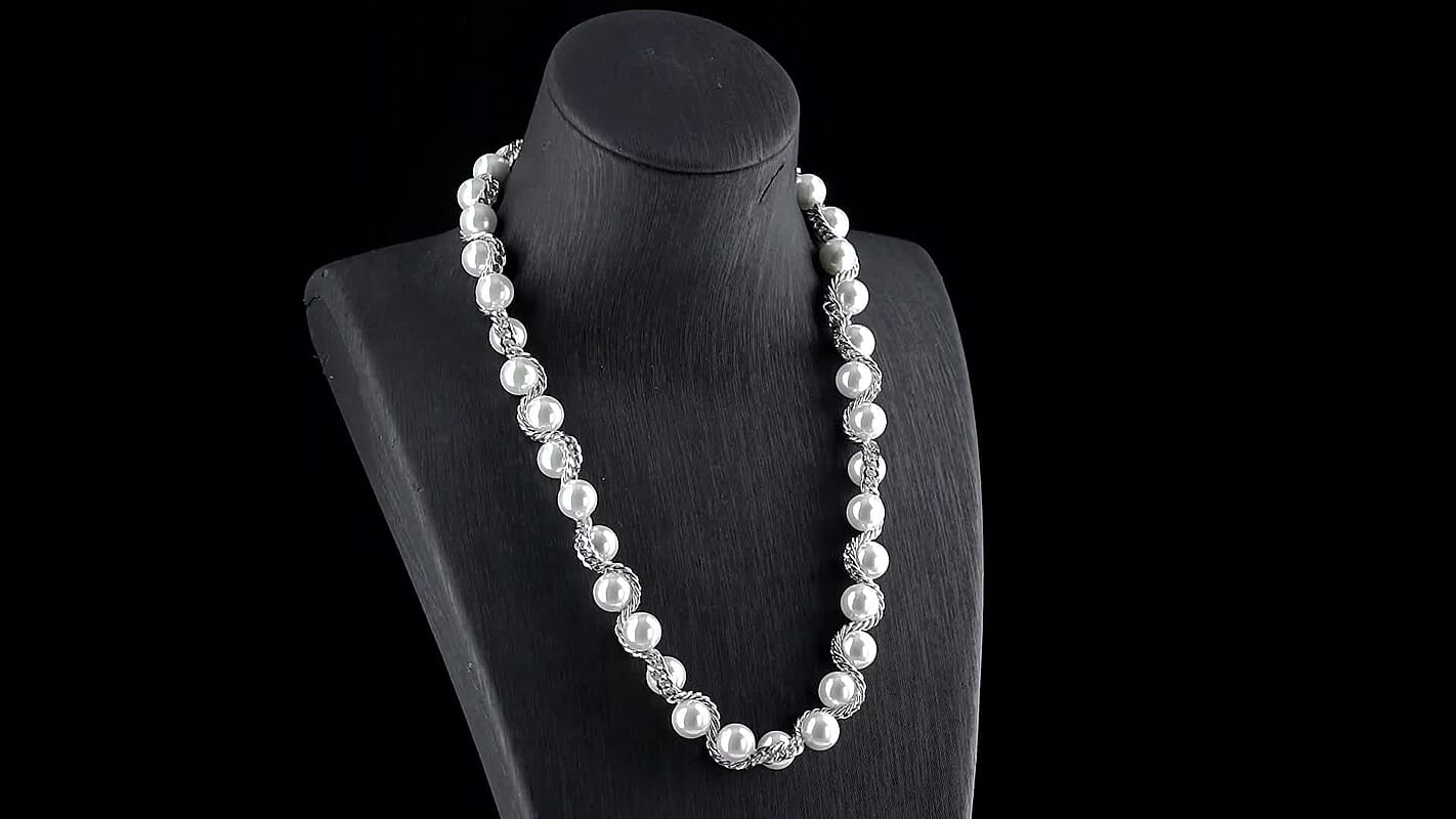White Shell Pearl Fancy Necklace (19.5-21.5 Inches) in Stainless Steel